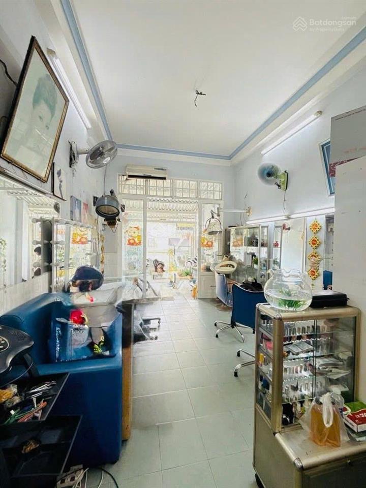 Bán đất p. long trường  83m2  chỉ 4.4 tỷ  đường oto 8m  giá tốt của khu vực