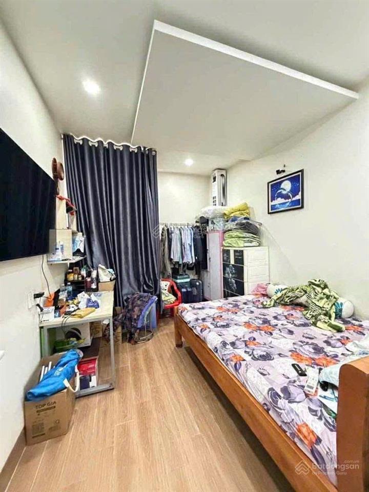 Nhà 3 tầng  4*18m  đường oto 6m  nhỉnh 4 tỷ  nguyễn duy trinh