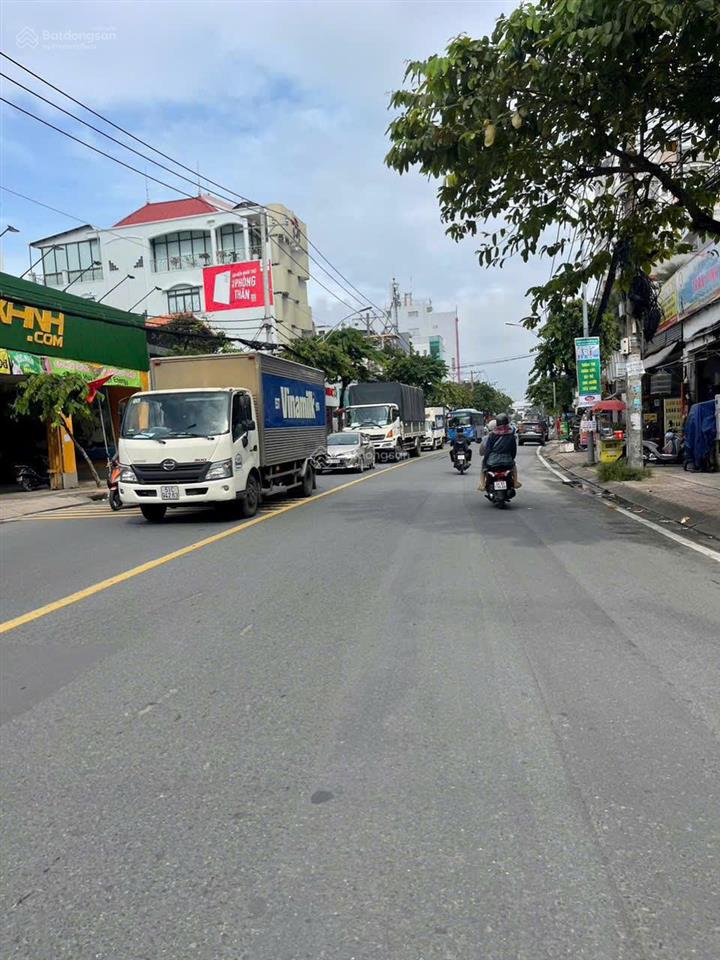 Bán nhà gần ngã tư thủ đức 114m2, chỉ 7 tỷ, hxh, vị trí đáng sống