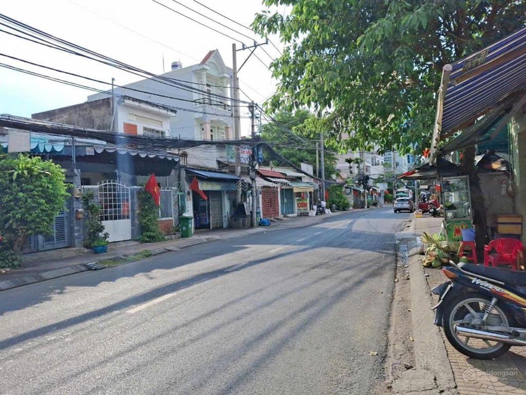 Bán nhà gần ngã tư thủ đức 114m2, chỉ 7 tỷ, hxh, vị trí đáng sống