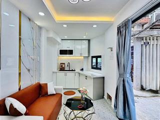 Nhà đẹp 3 tầng, hẻm xe hơi 10m  full nội thất cao cấp, giá chỉ 3.150 tỷ