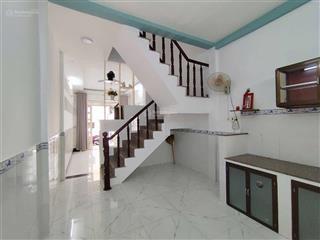 Nhà đẹp hiệp bình chánh trung tâm thủ đức, 15 phút về sân bay tsn 3 phút ra giga mall, 69m2 3 tầng