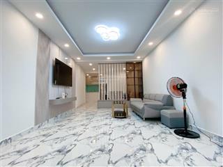 Nhà nguyễn trọng tuyển  gần mt  40m2 nở hậu  3 tầng 6.6 tỷ