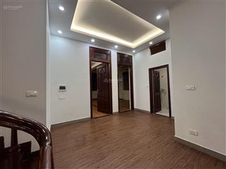 Cho thuê nguyên căn khu mỹ đình  nam từ liêm dt 100m2 x 5 tầng giá thuê 56tr/tháng  0985 607 ***