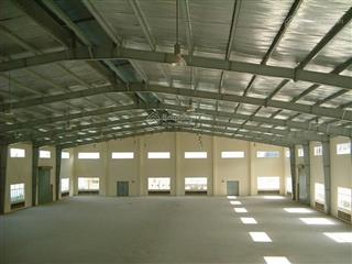 Cho thuê kho xưởng thạch thất, dt 1100m², xe container vào tận nơi, giá từ 72 triệu/tháng