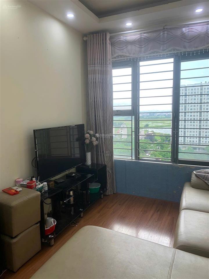 Cần bán căn hộ 70m² tòa 19t3 kiến hưng view đẹp, nhà đẹp nội thất xịn, sổ đỏ chính chủ