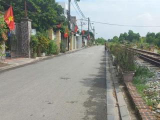 Tổ 24  tt đông anh  ngõ ô tô  gần ql3  dt 60m  giá chỉ hơn 5,x tỷ