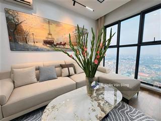 Gia đình tôi cần bán căn hộ đẹp goldmark city, nội thất đầy đủ, đồ đẹp, sổ đỏ sẵn, có slot ô tô