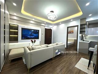 Bố mẹ tôi cần bán căn hộ 3 ngủ view hồ đẹp vị trí trung tâm, sổ đỏ cất két, đầy đủ nội thất đẹp