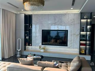 Chính chủ cần bán căn hộ 3 ngủ tầng trung đẹp tràng an complex, sổ đỏ sẵn giao dịch, nội thất full