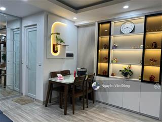 Vợ chồng chuyển công tác cần bán căn hộ đẹp tầng đẹp, sổ đỏ cất két, nội thất để lại full đồ đẹp