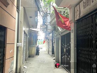 Bán nhà hồ ba mẫu, 3 gác lùi cửa, cách hồ 60m, 2 thoáng, 42m2 x 4t mt 4 m giá 11.5 tỷ tl