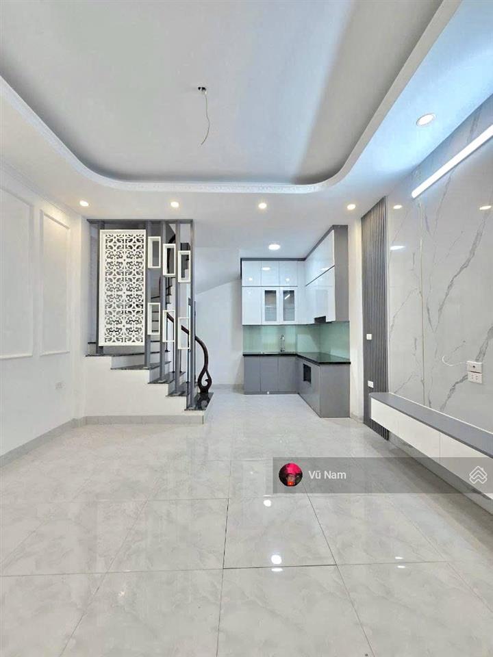 Bán nhà mới đẹp tôn đức thắng, ngõ nông, gần phố, 2 thoáng, gần phố, full nội thất, giá 10 tỷ