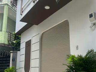 Cần bán gấp căn nhà hòa hảo (7x6m) quận 10 4 tầng nhà mới đẹp ở liền giá chỉ 6.5 tỷ