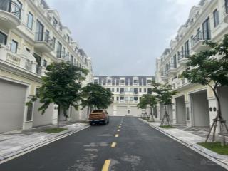 Liền kề góc 142m2 giá chuyển nhượng cực tốt, đầu tư hoặc mua ở đều đẹp.