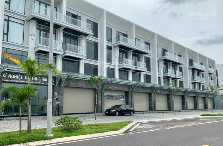 Cần bán căn shophouse ngay kcnsonadezi châu đức bà rịa vũng tàu  tphcm đối diện sân golf, đã có sổ