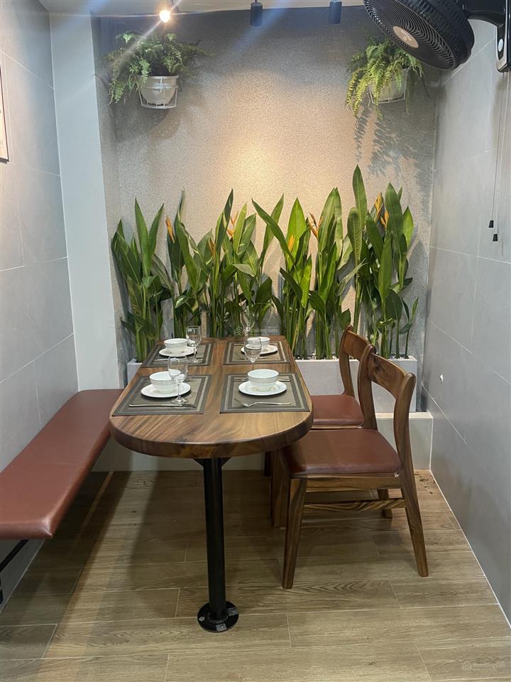 Chỉ 2tỷ78 có ngay hộ khẩu trung tâm đà năng full nội thất chỉ xách vali vô ở nhanh gọn lẹ.