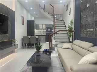 Bán nhà kiệt hoàng diệu 51m2, 2 tầng có ban công giá 4,59 tỷ.