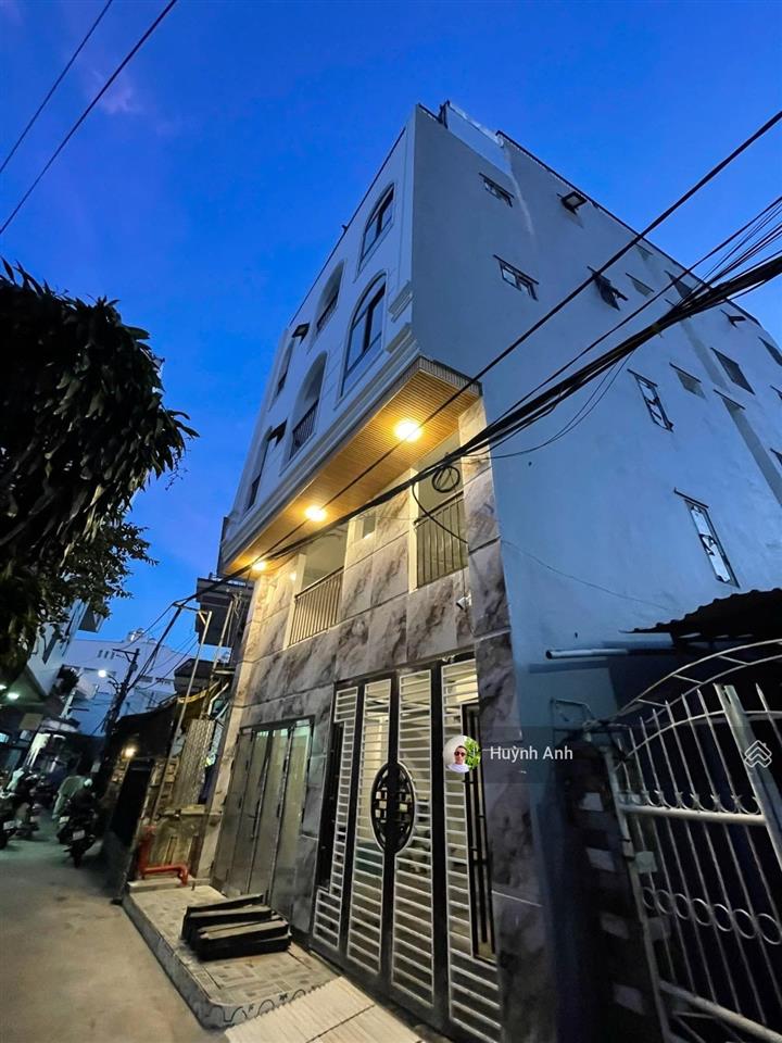 0905 562 *** bán toà căn hộ 122m2(17,5tỷ)dòng tiền sẵn 1,2tỷ/năm. diện tích 122m. kết cấu 4 tầng