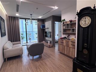 Chính chủ cho thuê căn 2n full nội thất tại vinhomes metropolits,  0899 437 ***