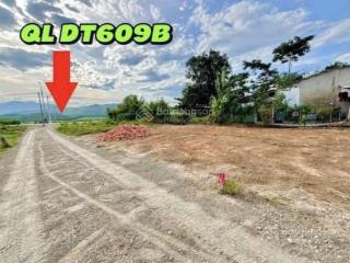 Có 5 lô đất liền kề sát đt609b, đại hiệp  giá chỉ 630 triệu/lô