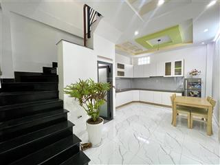 Hot! nhà hẻm xe hơi thông  4x13m  3 tầng btct  4 phòng ngủ  chỉ 6.39 tỷ tl  gần sân bay