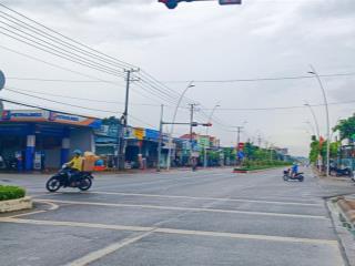 9 tỷ ngay ql 56 ngãi giao (25x53)m 300 (tc) gồm 3 căn nhà và nhà trọ cho thuê dân cư kín siêu phẩm