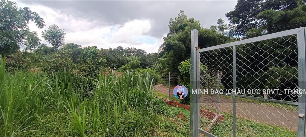 5 tỷ, đất trung tâm ngãi giao 2800m2 có mặt tiền 30m và 300m2 thổ cư cạnh trung tâm, cty, ql 56b