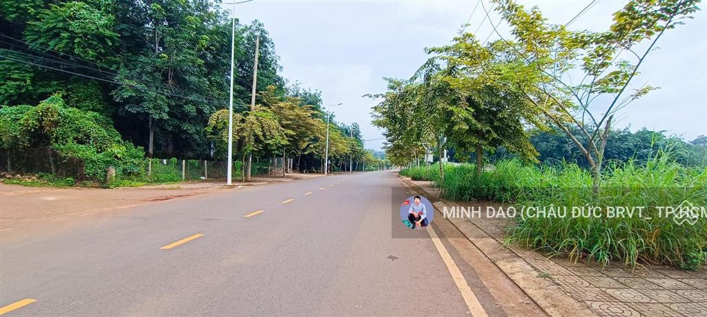 5 tỷ, đất trung tâm ngãi giao 2800m2 có mặt tiền 30m và 300m2 thổ cư cạnh trung tâm, cty, ql 56b