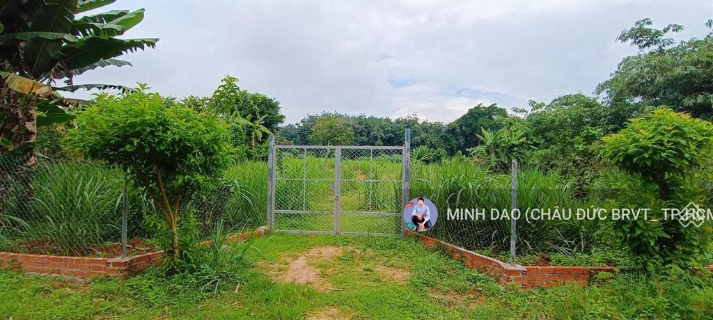 5 tỷ, đất trung tâm ngãi giao 2800m2 có mặt tiền 30m và 300m2 thổ cư cạnh trung tâm, cty, ql 56b