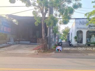 6 tỷ có ngay đất 2 mặt tiền ql 56 (9,4 x 51,6) 50 tc cạnh cổng khu công nghiệp sonadezi , ủy ban xã