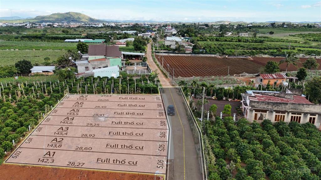 Chỉ 650 triệu  sở hữu ngay lô đất full thổ cư view hồ  gần chợ tân hội  vị trí cực hiếm