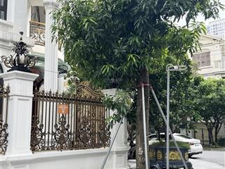 Biệt thự đẹp phong cách thiết kế sang trọng giá thì quá yêu thương