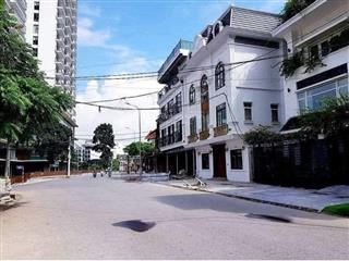 Cực víp rẻ. siêu víp. víp nhất tây hồ. rẻ nhất hà nội. mặt phố xuân diệu. 130m. 5t. mt 8m. 70 tỷ