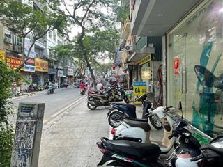 Cực sốc rẻ.! siêu mẫu mặt phố! chủ cần bán gấp. mặt phố đội cấn. 51m. 4 tầng. mặt tiền 4m. 17 tỷ