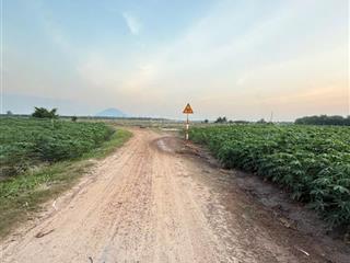 Bán đất ngộp của dân có sổ sẵn, 1000m2. gần núi bà đen