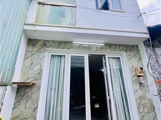 Đáo hạn ngân hàng bán gấp nhà 110m2 chỉ 2 tỷ đường tân xuân 1, xã tân xuân hóc môn sổ hồng riêng