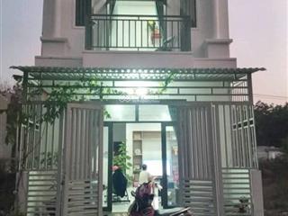 Bán nhà riêng tại đường giồng cát xã tân phú trung củ chi giá 2 tỷ diện tích 131m2 sổ hồng riêng