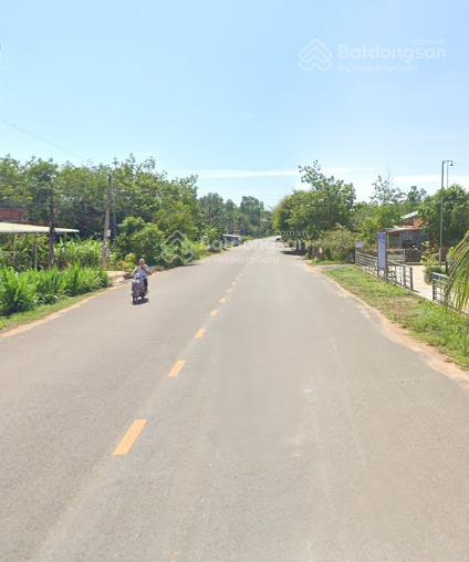 Tôi cần bán đất tại hưng thuận, trảng bàng giá 590 triệu diện tích 103m2 sổ hồng riêng, dân cư đông