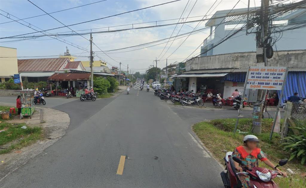 Đất ngay chợ việt kiều giá 1,1 tỷ 80m2 thổ cư , sổ hồng riêng