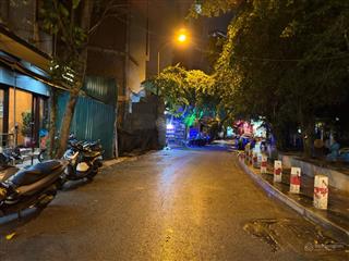 Siêu phẩm  ô tô tránh  view hồ văn chương  8tầng thang máy  vỉa hè  kinh doanh  dòng tiền 60t