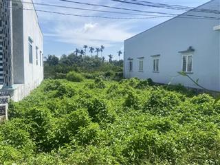 Đất lọt khe 200m2 sổ hồng riêng chính chủ