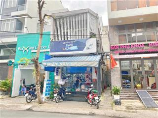 Bán đất tặng nhà mt đường số 79 tân quy quận 7