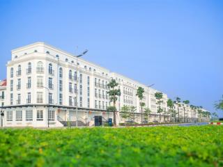Cho thuê cả căn shophouse 800m2, mặt tiền 10m tại trục đường tây thăng long
