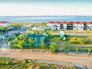 Ví trí đặc địa, lô 1, giáp biển