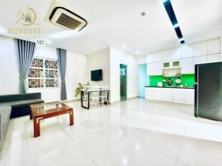 Căn hộ chung cư 2 phòng ngủ và phòng khách diện tích (80m2) ngay quận 3 và quận 1