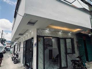 Bửu đình, phường 5, quận 6, 38m2 (4,1x10) 2 tầng, lô góc hẻm xe tải 30m ra mặt tiền phan văn khỏe