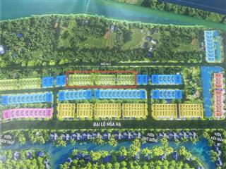 Hàng độc quyền, căn xẻ khe mùa hạ 180m2, giá chỉ 9.9 tỉ