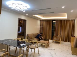Bán căn hộ 2pn full nội thất, lô góc, sky park diện tích 80,6m2, giá 8x tỷ