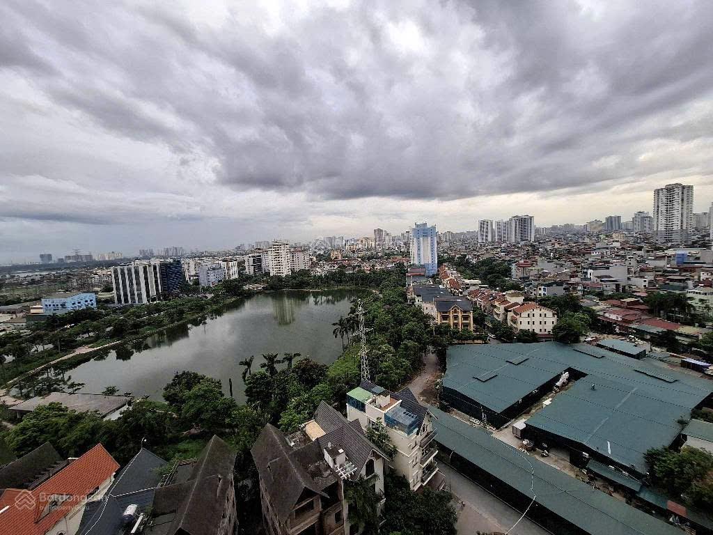 Bán căn hộ cc đường tam trinh, view hồ, thang máy hiện đại, tiện ích đỉnh